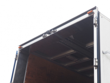 いすゞ ギガ ウイング車 大型 QKG-CYJ77A 年式 H24[写真31]