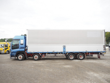 いすゞ ギガ ウイング車 大型 QKG-CYJ77A 年式 H24[写真18]