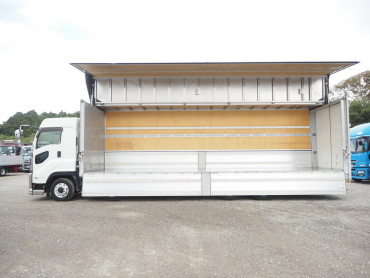 いすゞ ギガ ウイング車 大型 2PG-CYJ77C 年式 R1[写真18]