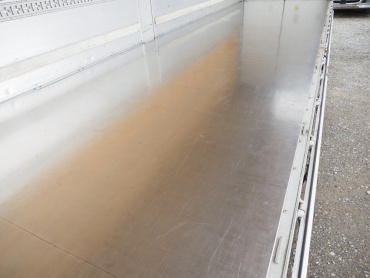 いすゞ ギガ ウイング車 大型 2PG-CYJ77C 年式 R1[写真24]