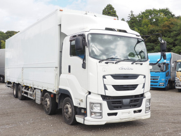 いすゞ ギガ ウイング車 大型 QPG-CYJ77B 年式 H28[写真05]