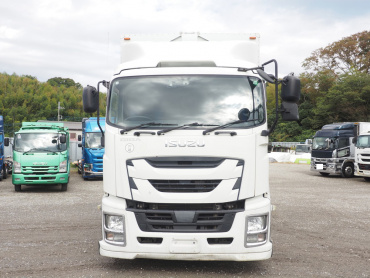 いすゞ ギガ ウイング車 大型 QPG-CYJ77B 年式 H28[写真04]