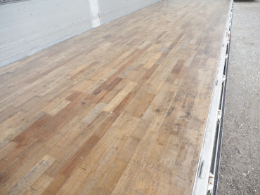 いすゞ ギガ ウイング車 大型 QPG-CYJ77B 年式 H28[写真23]