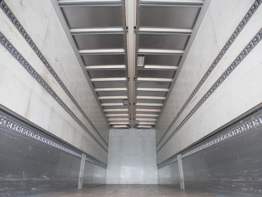 いすゞ ギガ ウイング車 大型 QPG-CYJ77B 年式 H28[写真28]