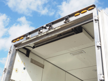 日野 プロフィア 冷凍バン 大型 QPG-FW1EXEG 年式 H27 [写真18]