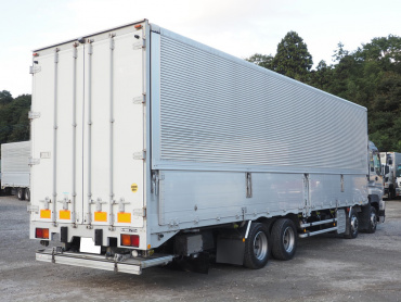 いすゞ ギガ ウイング車 大型 LKG-CYJ77A 年式 H22 [写真05]