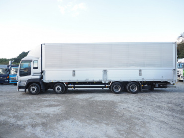 いすゞ ギガ ウイング車 大型 LKG-CYJ77A 年式 H22 [写真13]