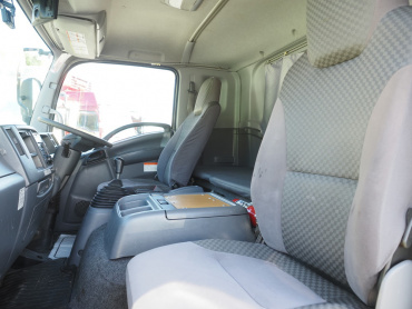 いすゞ フォワード ウイング車 中型 TKG-FRR90T2 年式 H29[写真39]