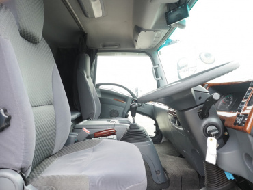 いすゞ フォワード ウイング車 中型 2RG-FRR90S2 年式 R3[写真31]