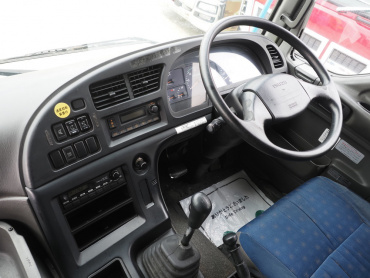 いすゞ ギガ ウイング車 大型 QKG-CYJ77A 年式 H25 [写真32]