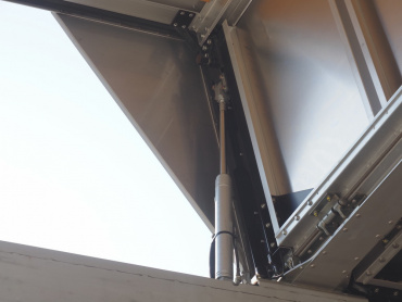 いすゞ ギガ ウイング車 大型 2PG-CYJ77C 年式 H29[写真18]