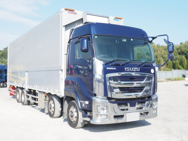 いすゞ ギガ ウイング車 大型 2PG-CYJ77C 年式 H29[写真04]