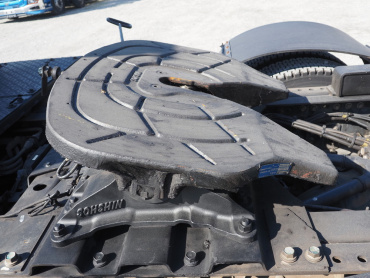 日野 プロフィア トラクタ 大型 QPG-SH1EDDG 年式 H27[写真14]