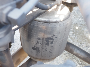 日野 プロフィア トラクタ 大型 QPG-SH1EDDG 年式 H27[写真34]