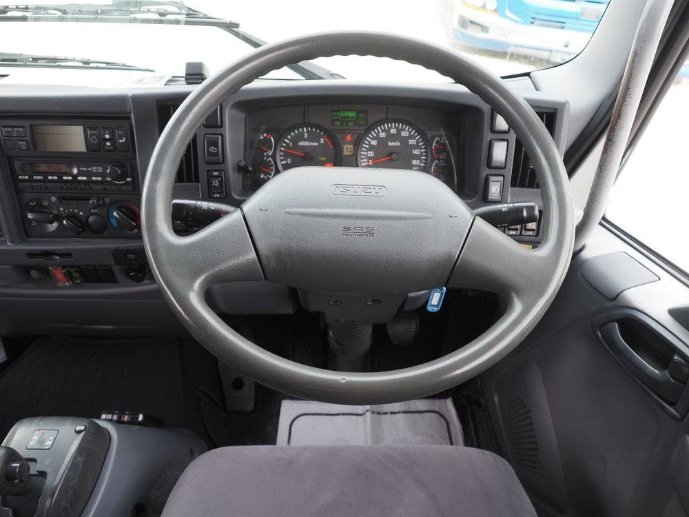 いすゞ フォワード 冷凍バン 中型 TKG-FRR90T2 年式 H25[写真24]