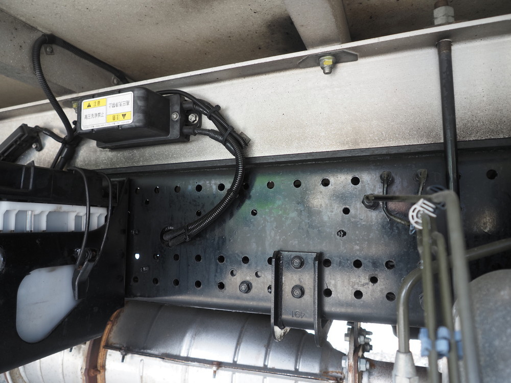 いすゞ フォワード 冷凍バン 中型 TKG-FRR90T2 年式 H25[写真35]