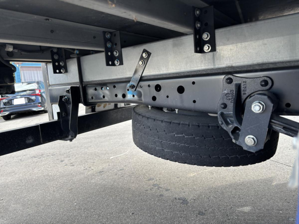 いすゞ エルフ 冷凍バン 小型 TRG-NMR85AN 年式 R1[写真33]