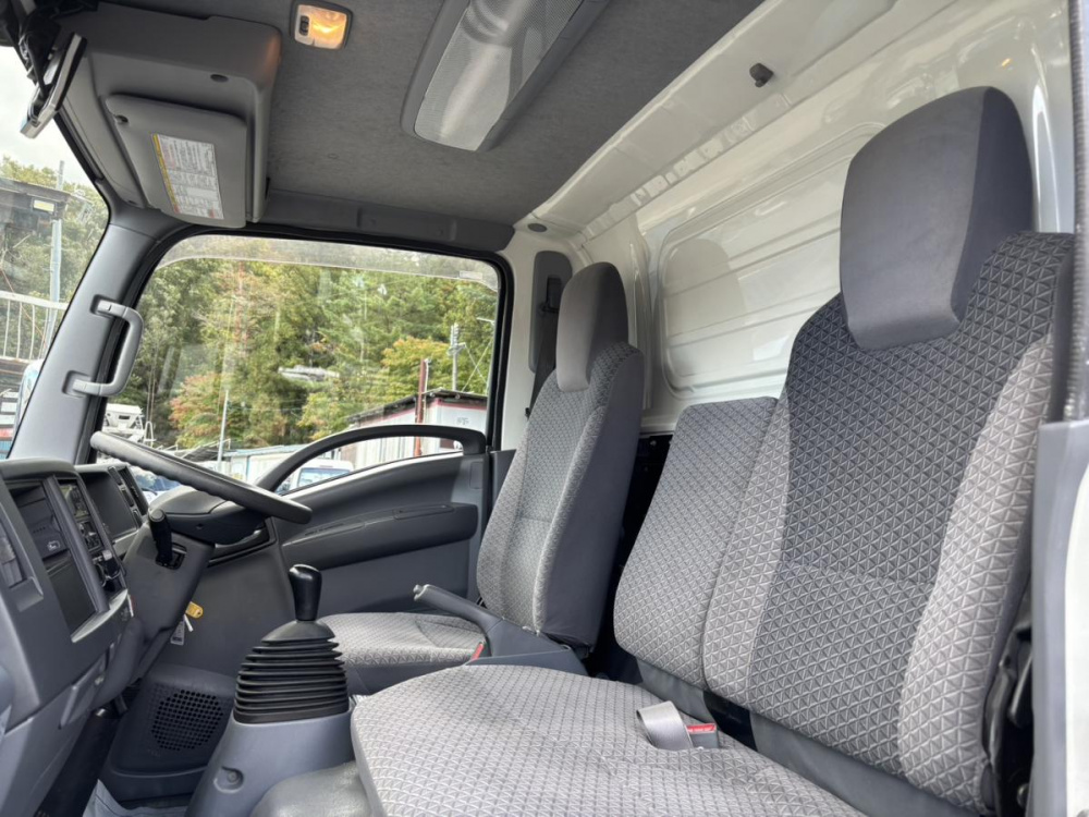 いすゞ エルフ 冷凍バン 小型 TRG-NMR85AN 年式 R1[写真28]