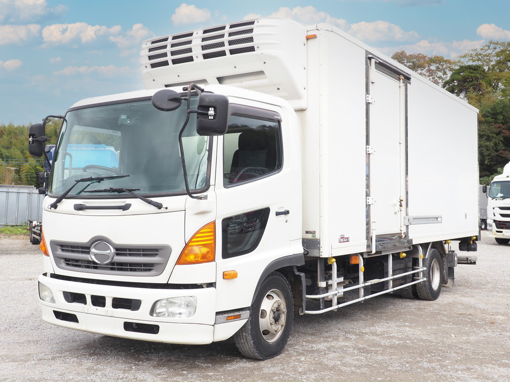 日野 レンジャープロ 冷凍バン 中型 TKG-FC7JKAA 年式 H25[写真02]