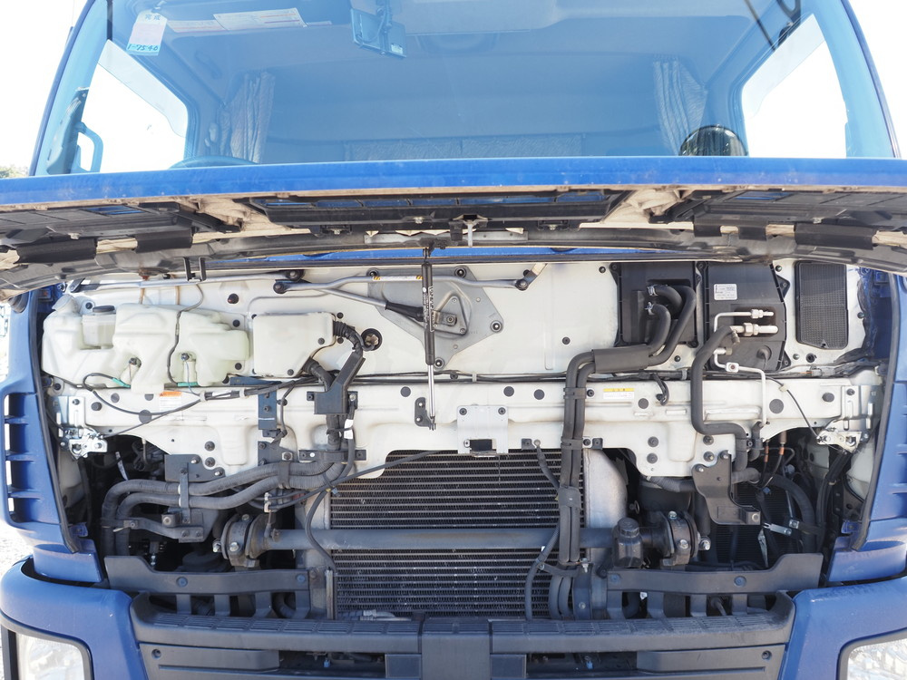 いすゞ ギガ ウイング車 大型 QKG-CYJ77A 年式 H27[写真50]