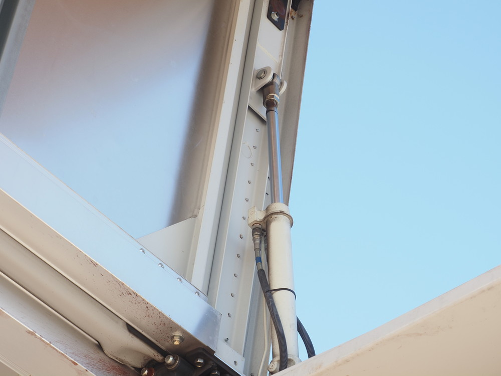 日野 レンジャープロ ウイング車 中型 TKG-FD9JLAG 年式 H26[写真17]