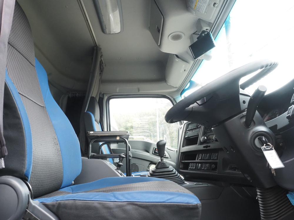 いすゞ ギガ ウイング車 大型 2PG-CYJ77C 年式 R1[写真31]