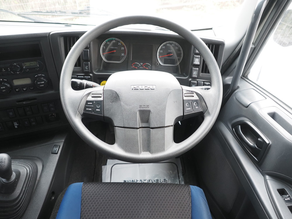 いすゞ ギガ ウイング車 大型 2PG-CYJ77C 年式 R1[写真32]