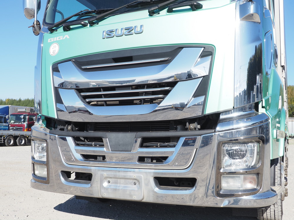 いすゞ ギガ ウイング車 大型 2PG-CYJ77CA 年式 H30[写真09]