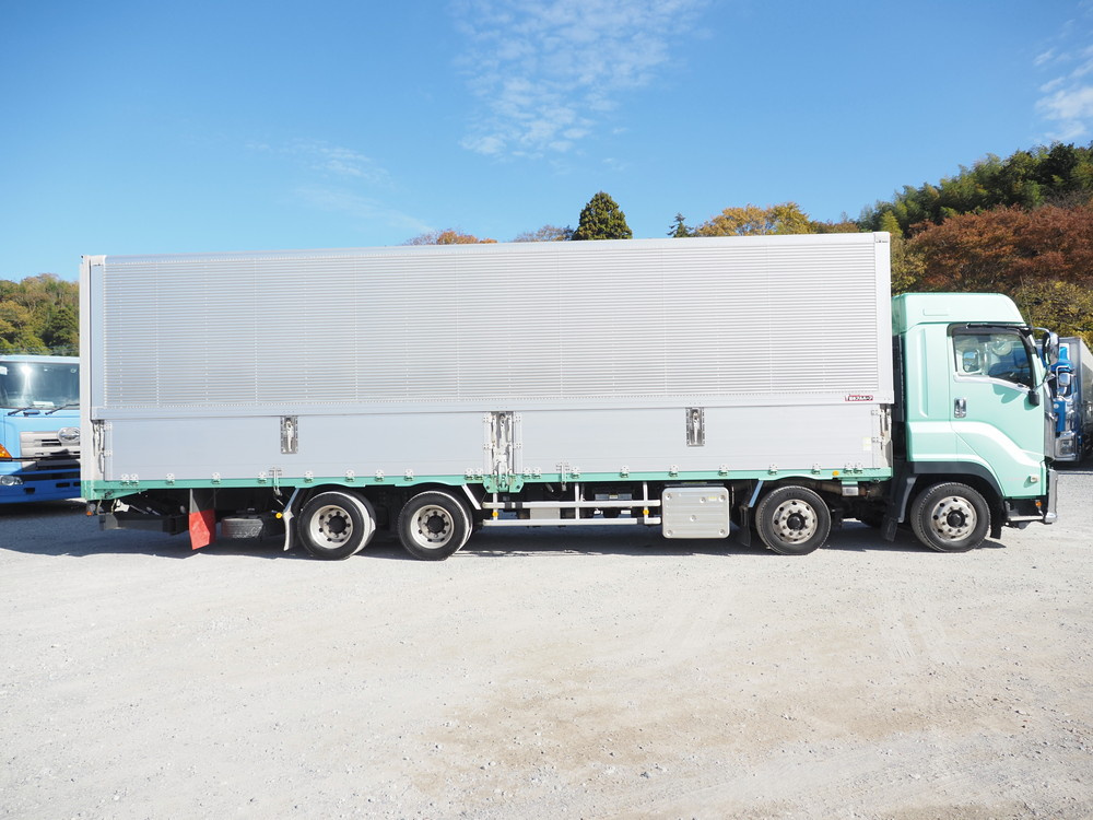 いすゞ ギガ ウイング車 大型 2PG-CYJ77CA 年式 H30[写真11]