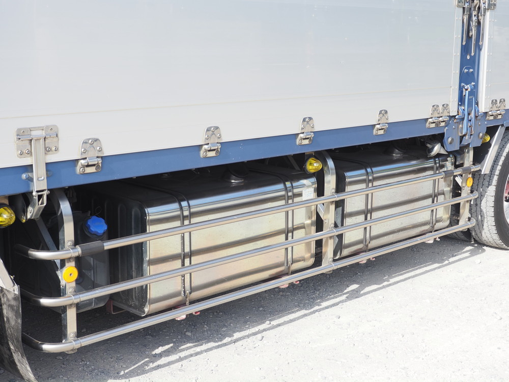 日野 プロフィア ウイング車 大型 QKG-FW1EXBG 年式 H26[写真20]