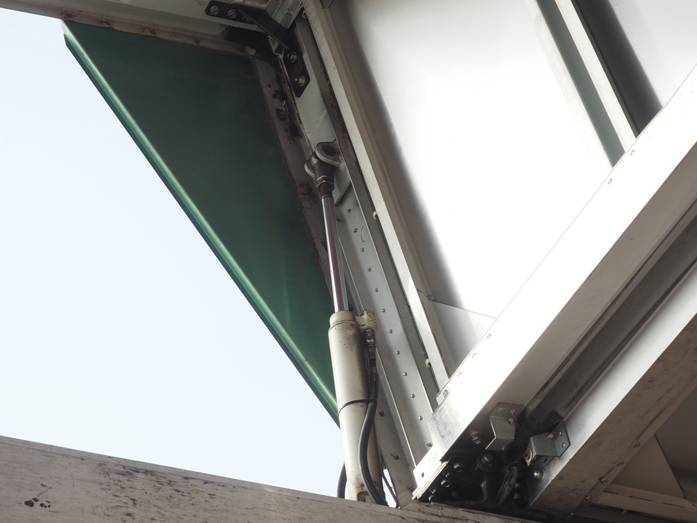 日野 プロフィア ウイング車 大型 QKG-FW1EXBG 年式 H25[写真18]