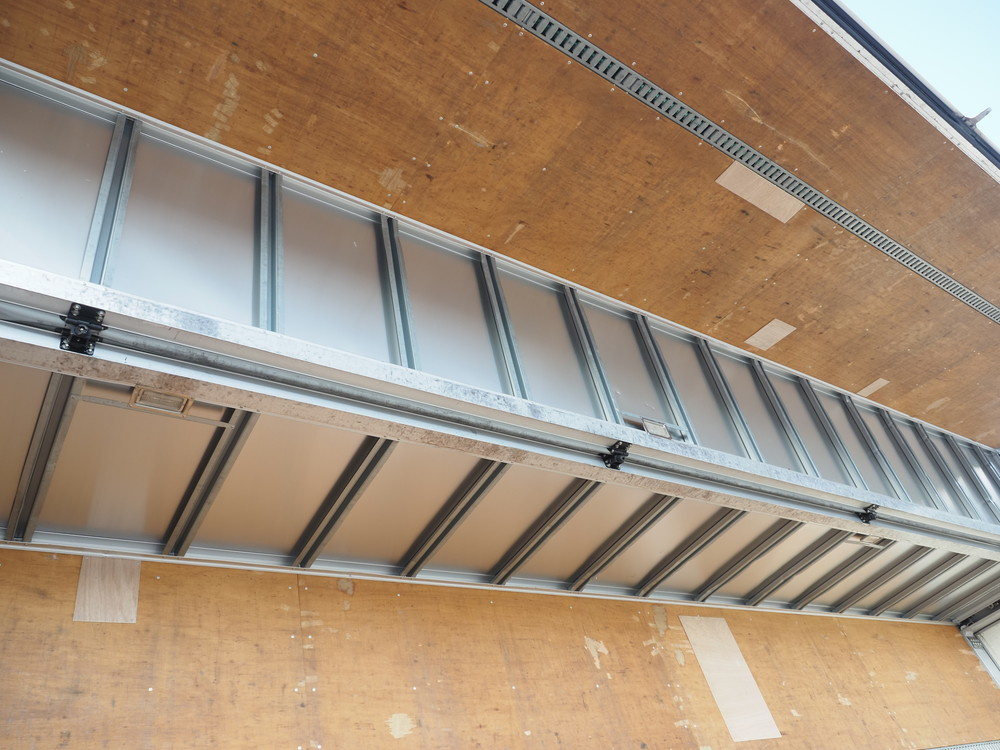 日野 プロフィア ウイング車 大型 QKG-FW1EXBG 年式 H25[写真22]