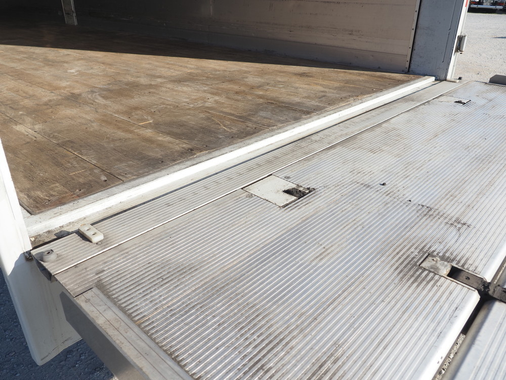 日野 プロフィア ウイング車 大型 QKG-FW1EXBG 年式 H25[写真30]