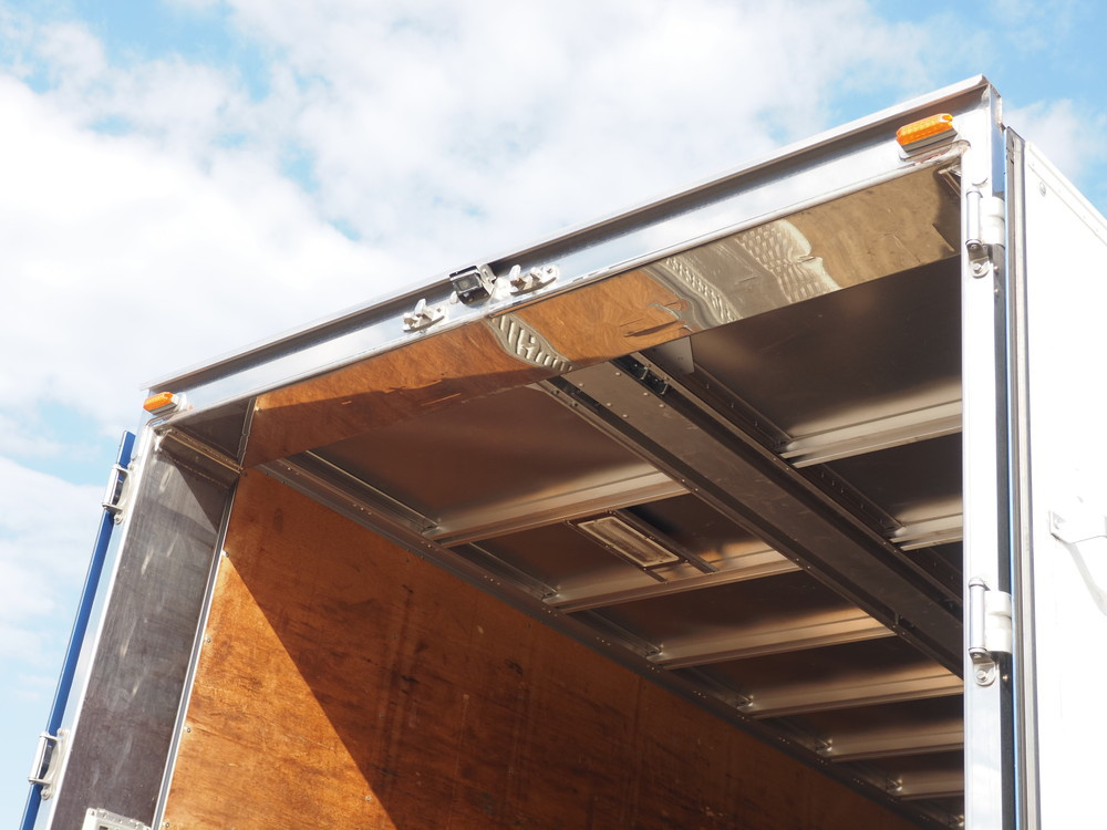 いすゞ ギガ ウイング車 大型 QKG-CYJ77A 年式 H24[写真29]