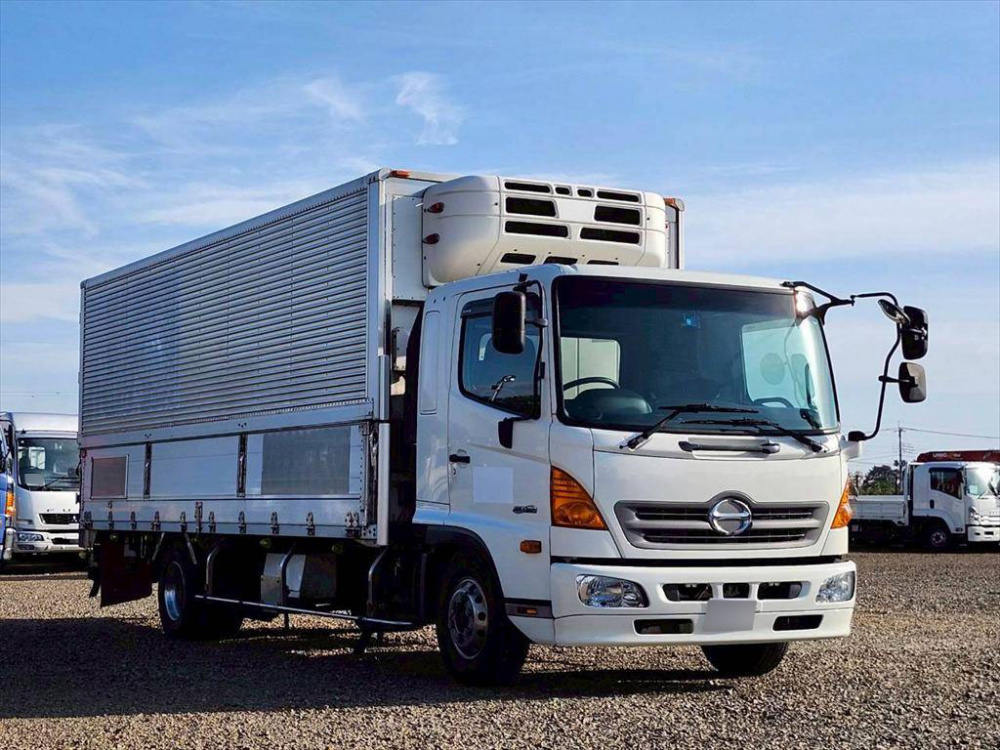 日野 レンジャー 冷凍ウイング 中型 TKG-FD7JLAG 年式 H28[写真01]