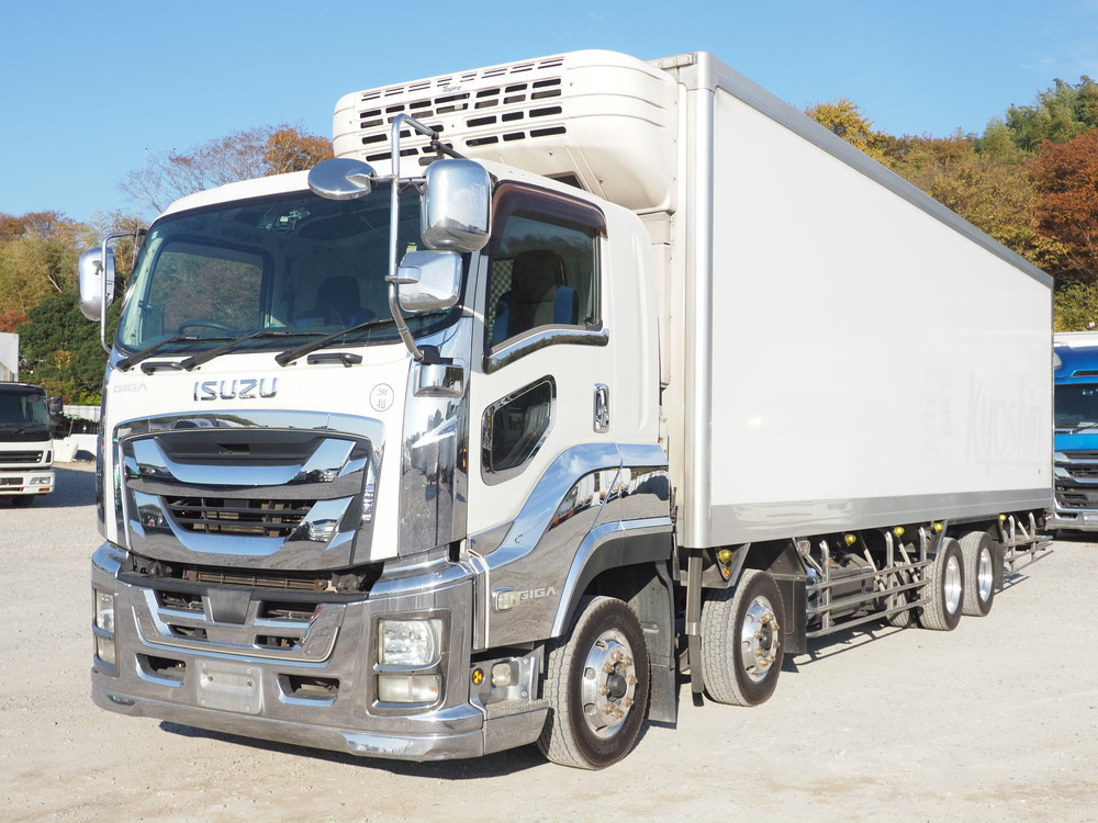 いすゞ ギガ 冷凍バン 大型 QKG-CYJ77BA 年式 H28[写真01]
