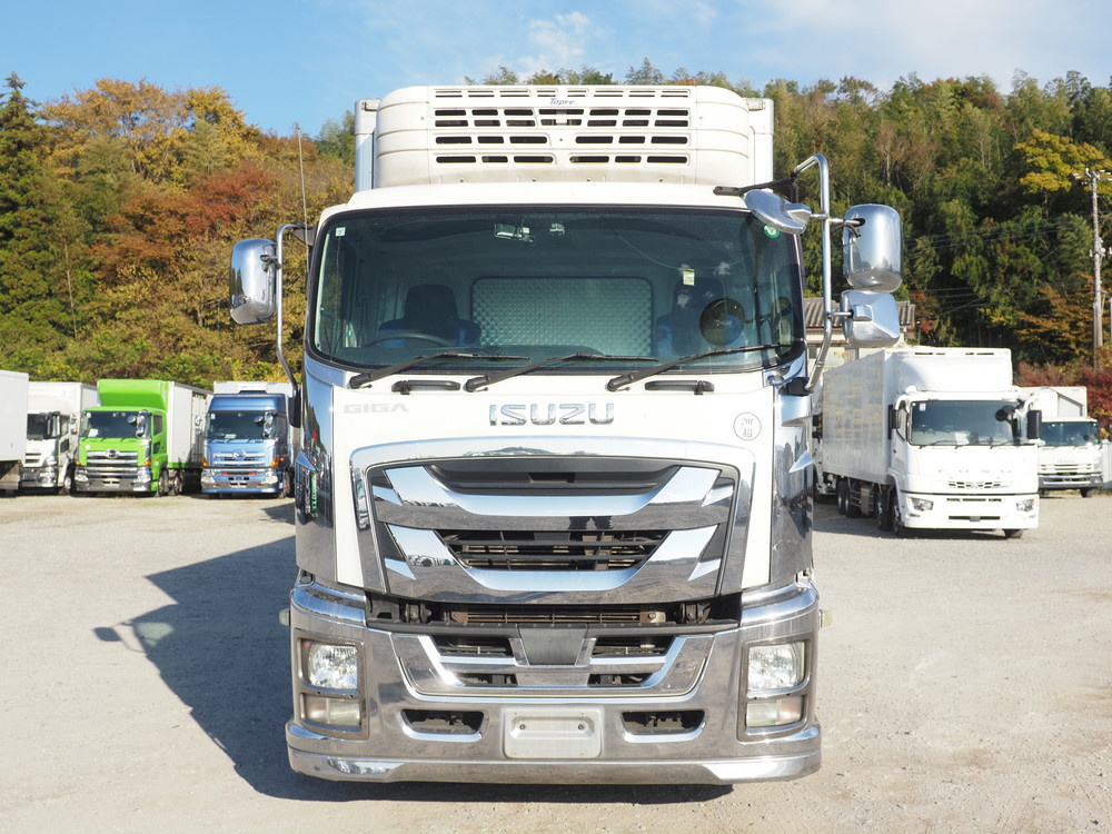いすゞ ギガ 冷凍バン 大型 QKG-CYJ77BA 年式 H28[写真02]