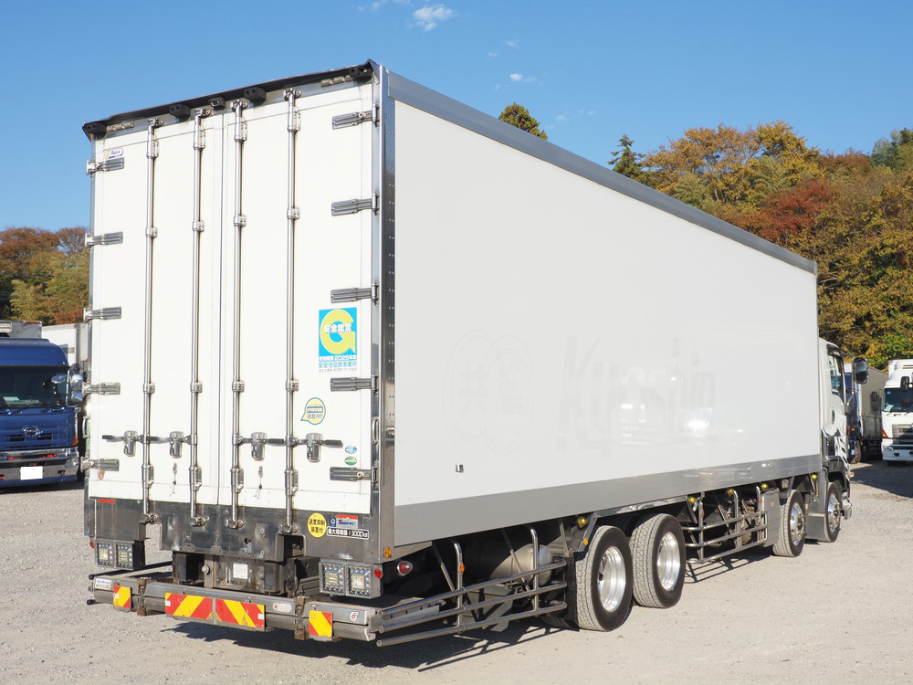 いすゞ ギガ 冷凍バン 大型 QKG-CYJ77BA 年式 H28[写真04]