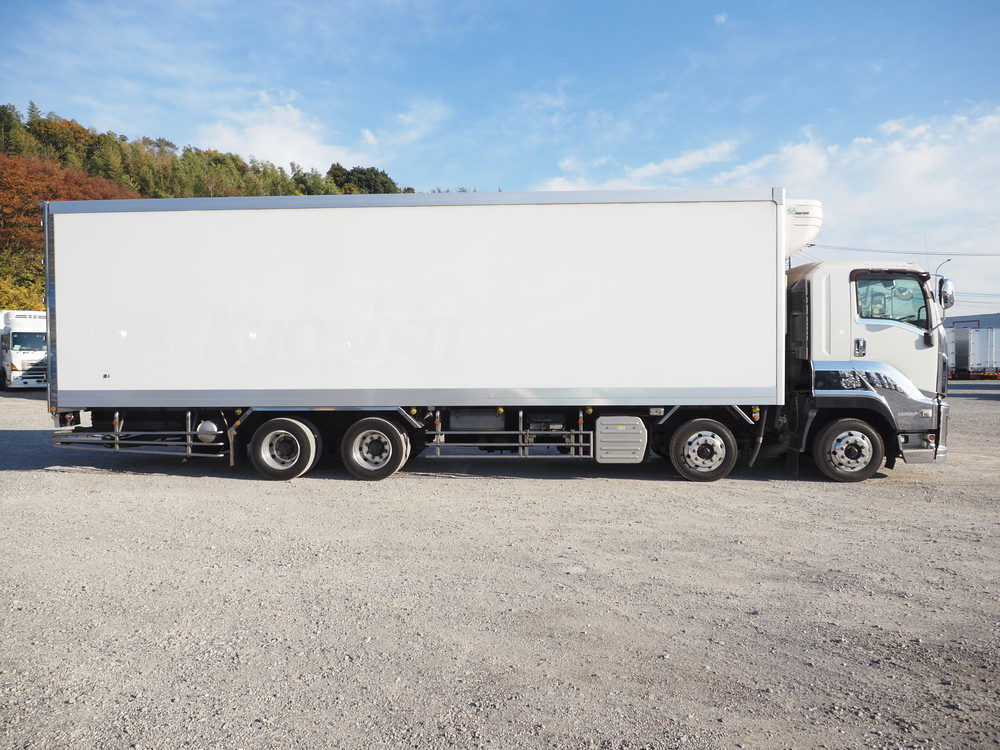 いすゞ ギガ 冷凍バン 大型 QKG-CYJ77BA 年式 H28[写真11]