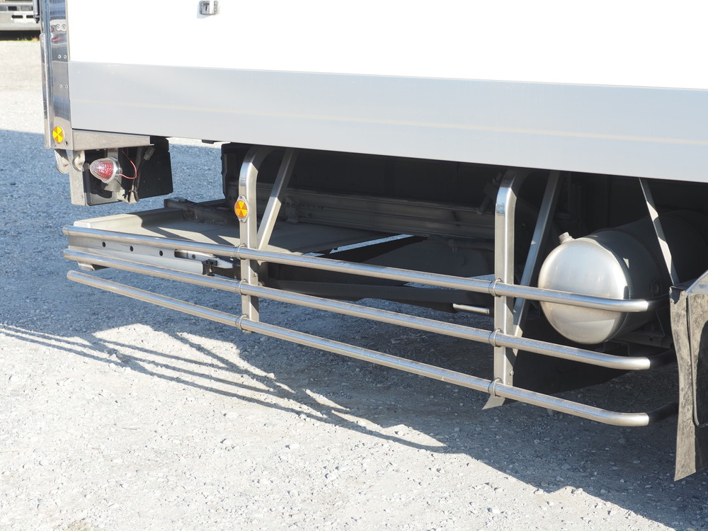 いすゞ ギガ 冷凍バン 大型 QKG-CYJ77BA 年式 H28[写真13]