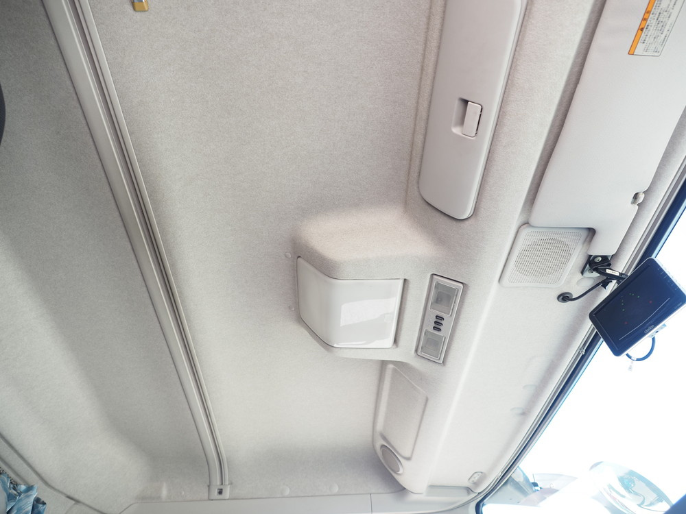 三菱ふそう スーパーグレート ウイング車 大型 QKG-FS54VZ 年式 H26[写真39]