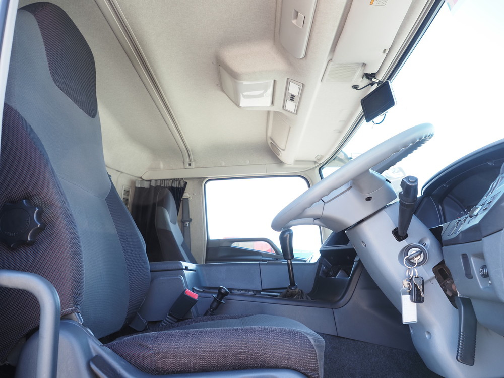 三菱ふそう スーパーグレート ウイング車 大型 QKG-FS54VZ 年式 H26[写真31]