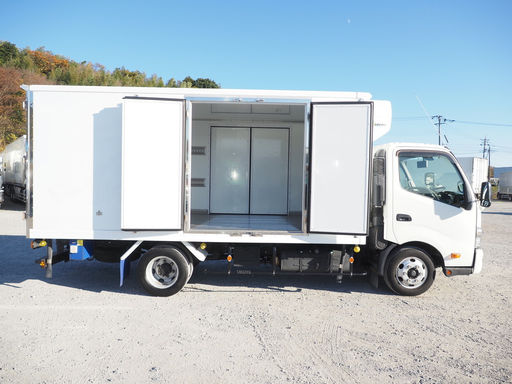 日野 デュトロ 冷凍バン 小型 TKG-XZU712M 年式 H29[写真25]