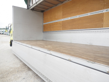 いすゞ フォワード ウイング車 中型 TKG-FRR90T2 年式 H29[写真19]