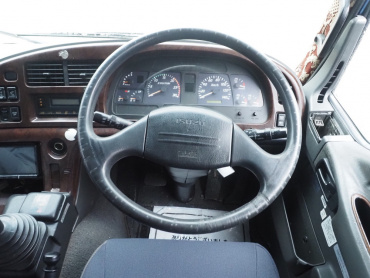 いすゞ ギガ ウイング車 大型 QKG-CYJ77A 年式 H24[写真34]