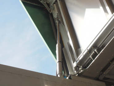 いすゞ ギガ ウイング車 大型 QKG-CYL77A 年式 H27 [写真19]