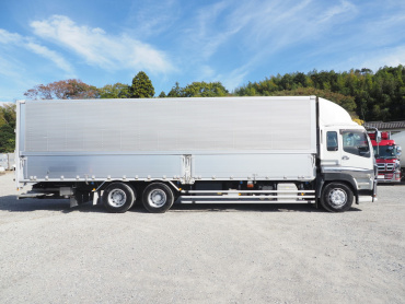 いすゞ ギガ ウイング車 大型 QKG-CYL77A 年式 H27 [写真10]