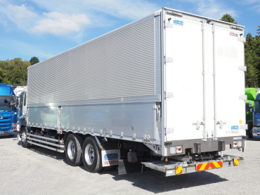 いすゞ ギガ ウイング車 大型 QKG-CYL77A 年式 H27 [写真07]