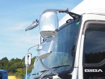 いすゞ ギガ ウイング車 大型 QKG-CYL77A 年式 H27 [写真09]