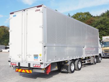 いすゞ ギガ ウイング車 大型 2PG-CYJ77C 年式 R1[写真06]